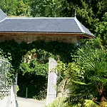 Chateau Des Comtes De
