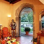 Отель Chateau Des Comtes De 3*