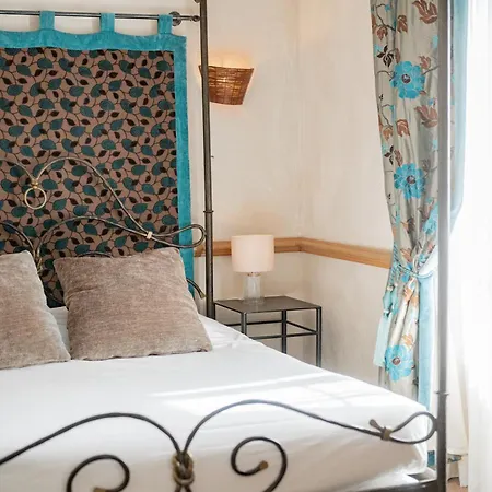 Chateau Des Comtes De