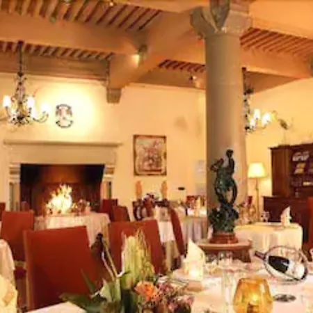 Chateau Des Comtes De 3* Challes-les-Eaux