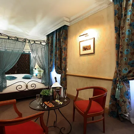 Chateau Des Comtes De 3* Challes-les-Eaux