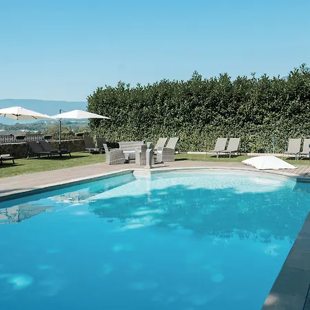 Hotel Chateau Des Comtes De 3*