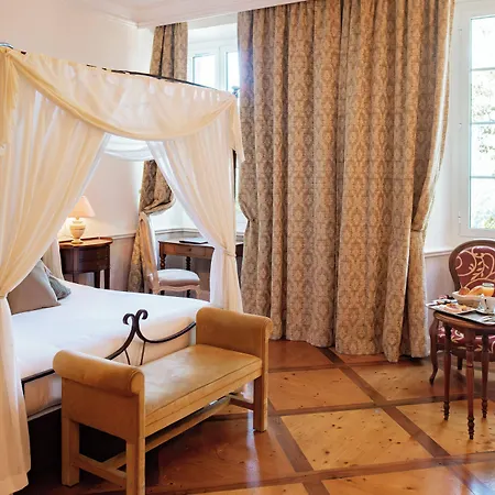 Hotel Chateau Des Comtes De Challes-les-Eaux