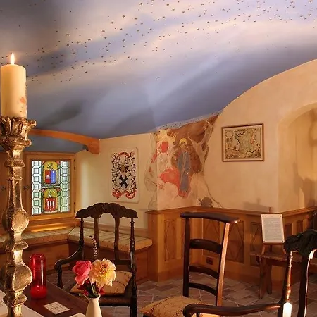 Chateau Des Comtes De Challes-les-Eaux