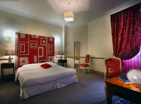 Hotel Chateau Des Comtes De Challes-les-Eaux